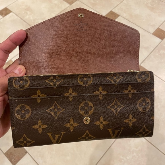 LOUIS VUITTON Monogram Portofeuil Sarah Flap Purse Brown PVC Leather! - Picture 4 of 10